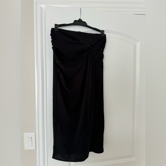 Zara Dresses & Skirts - Zara women’s black slid in the front mini dress size XS